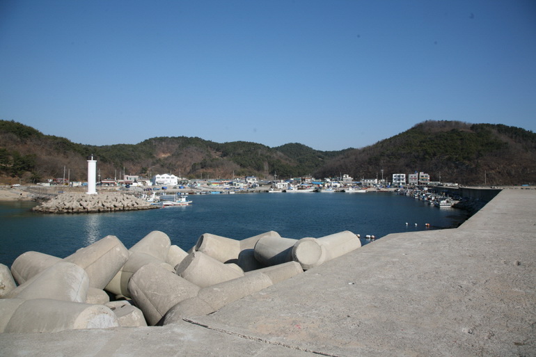 경상북도 영덕군 축산면 경정1리 뱃불마을 민속지 - 국립민속박물관 민속현장조사 경상북도 영덕군 축산면 경정1리 뱃불마을 민속지
